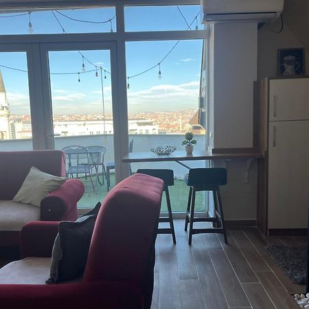 Ora-Prn,Cosy Apartment In The City Center بريشتاين المظهر الخارجي الصورة